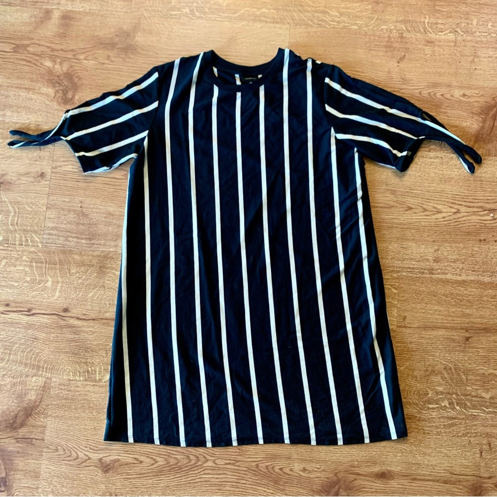 Who What Wear Black Stripe Dress
